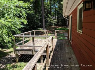 7201 Norton Ln, Raleigh, NC 27616