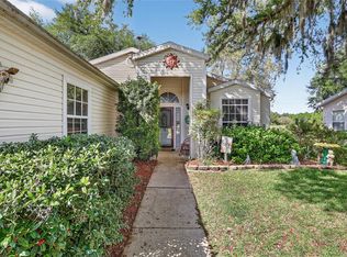5069 El Destino Dr, Leesburg, FL 34748