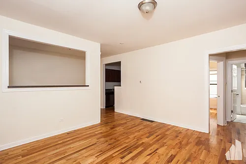 828 W Waveland Ave #1 Photo 1