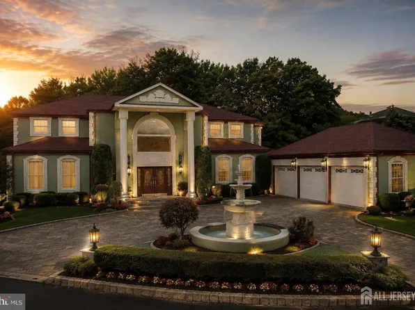 20 Joseph Ct S, Monmouth Junction, NJ 08852