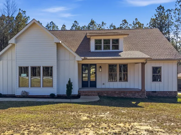 405 Boone Pass, Jasper, TN 37347