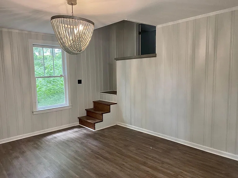 2503 Acorn Ave NE — Photo 5