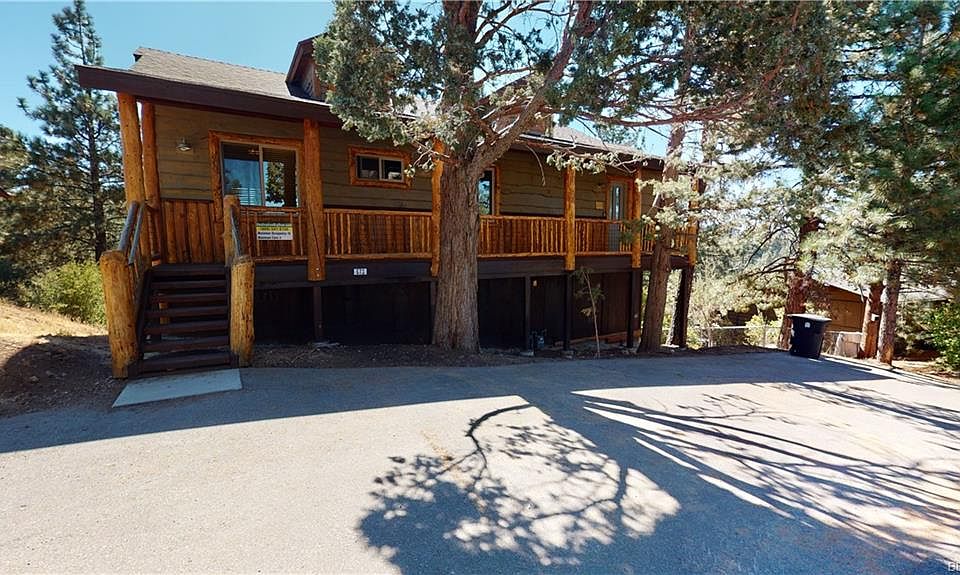 1st image of 573 Villa Grove Ave