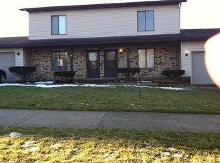 580 Austin Dr, Barberton, OH 44203