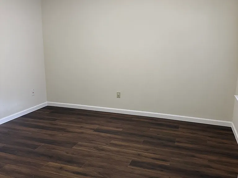 5304 San Mateo Ct — Photo 17