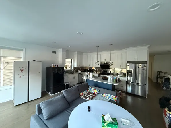 5107 Meadowview Ave #1, North Bergen, NJ 07047