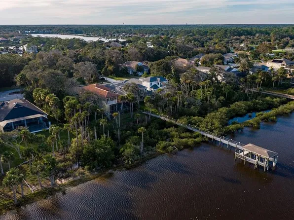 49 S Riverwalk Dr, Palm Coast, FL 32137