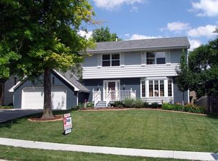 2329 Mayfair Dr, Omaha, NE 68144