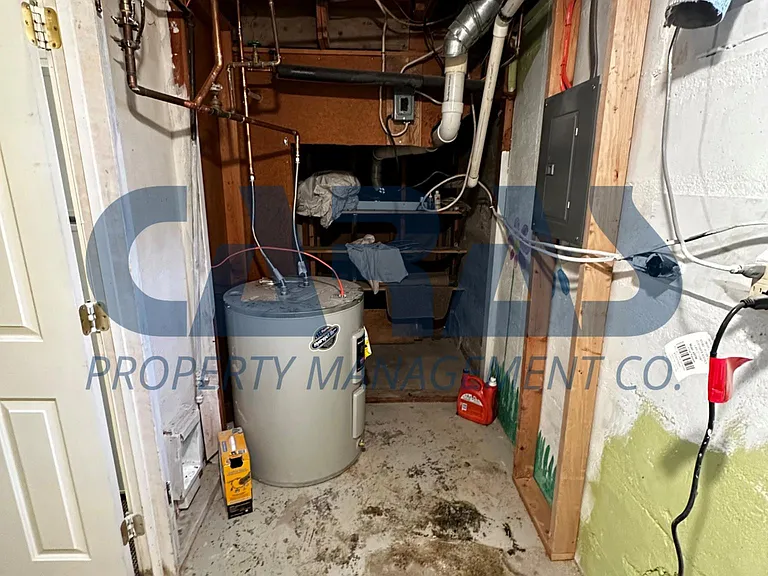706 S 4th St — Photo 24