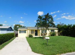 817 Fernwood Dr, West Palm Beach, FL 33405