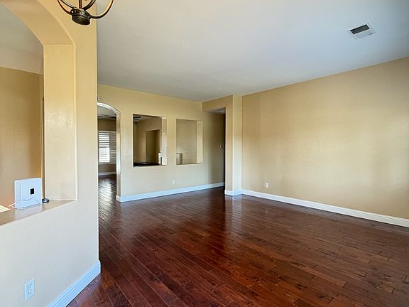 2nd image of 6213 Tallulah Falls Ct