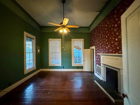 5th image of 708 Rebecca Ave