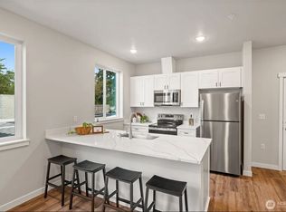 8632 A St #A-103, Tacoma, WA 98444