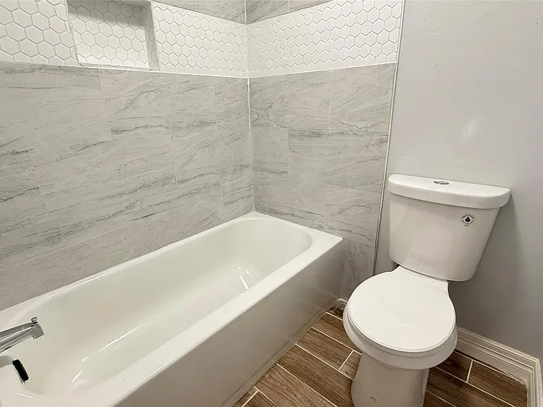 4202 Junker St — Photo 10