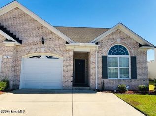 1909 Leighton Dr #B, Greenville, NC 27834