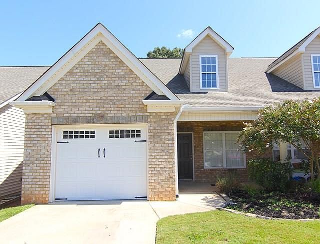 1st image of 112 Hutira Ln