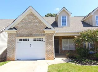 112 Hutira Ln, Greenwood, SC 29649