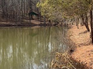 321 Greentree Ln #B, Siler City, NC 27344