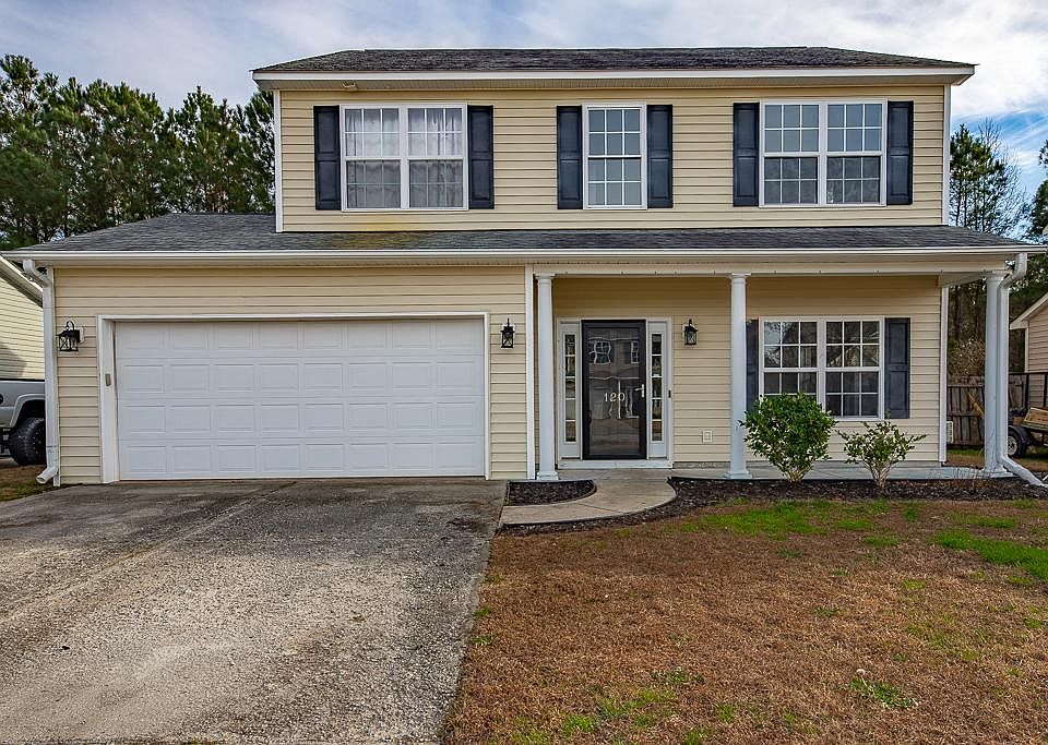 1st image of 120 Crooked Run Dr