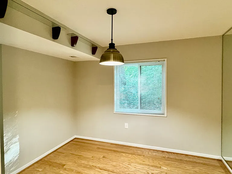 1534 Northgate Sq #11C — Photo 17