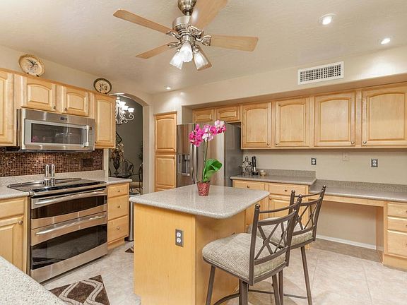 4th image of 3134 E Verbena Dr