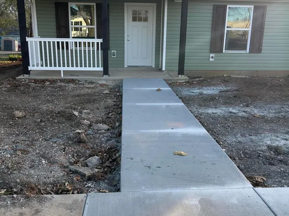 103 N Schifferdecker Avenue, Joplin, MO 64801