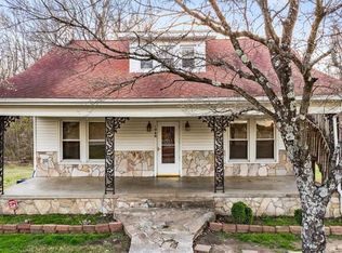 1060 N Scales St, Reidsville, NC 27320