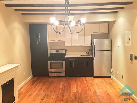 Rented by EXR | media 29