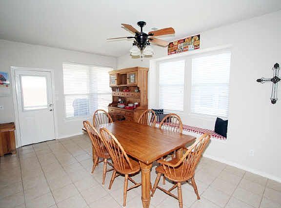 4th image of 2705 Gray Rock Dr