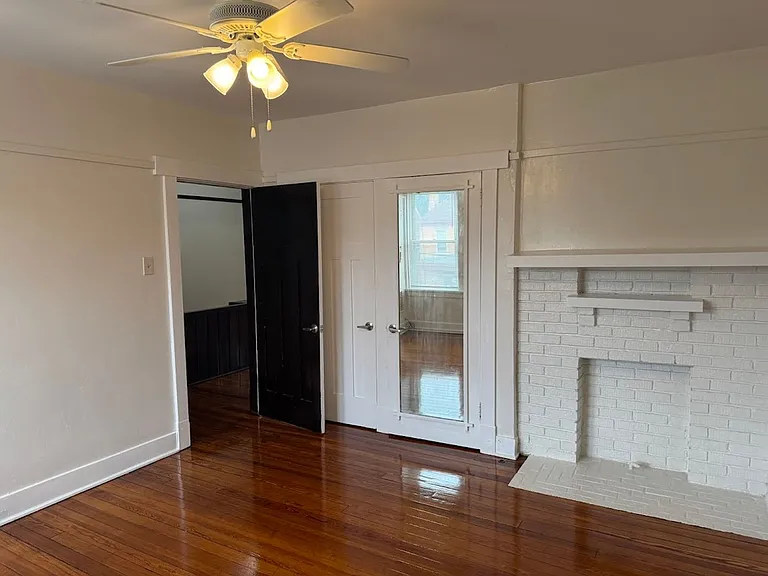 1651 Chislett St — Photo 28