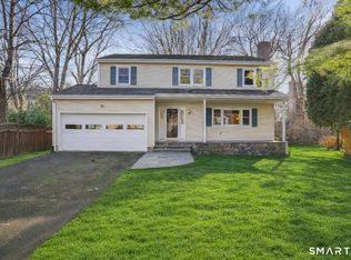 18 Griffith Rd, Riverside, CT 06878
