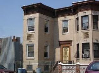 30 Louis Pl, Brooklyn, NY 11233