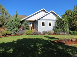 3687 SW 35th St, Redmond, OR 97756