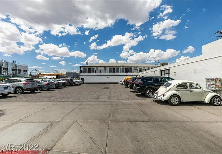1116 S Casino Center Blvd #2 — Photo 32