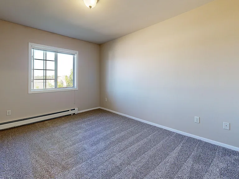 Lincoln Meadows Apartments — Photo 6