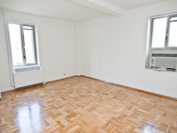 4th image of 240 1st Ave APT 4B