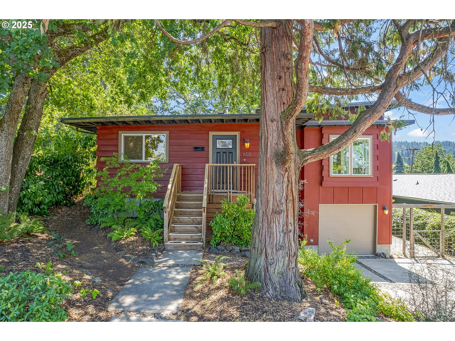 650 W 25th Pl photo 1