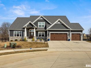 3103 W Boulder Point Ct, Dunlap, IL 61525