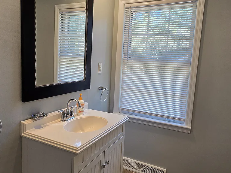 3703 Hickory Hill Dr — Photo 19