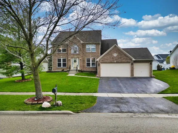103 Riverwalk Ln, Port Barrington, IL 60010