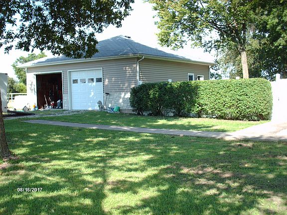 2 car oversized garage