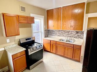 6458 S Green St APT 1E, Chicago, IL 60621