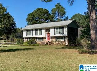 3931 Valley Bend Dr, Moody, AL 35004