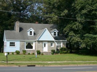 1601 W Sugar Creek Rd, Charlotte, NC 28262