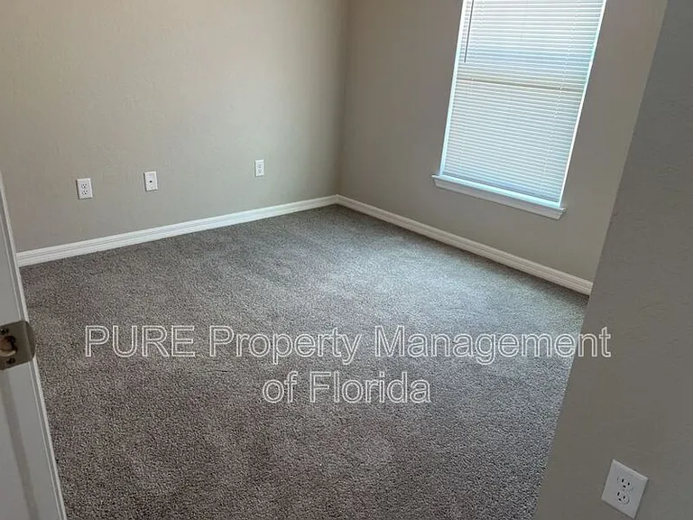 14106 SW 64th Terrace Rd #2 — Photo 13