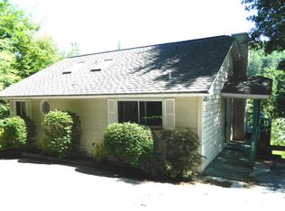 146 A Admirals Point Dr, Cullowhee, NC 28723