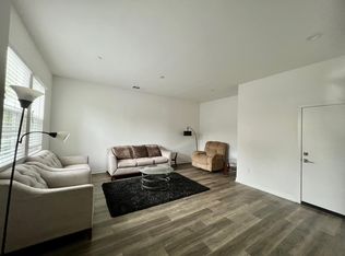 576 Asilomar Way UNIT 105, Goleta, CA 93117