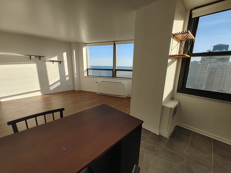 5701 N Sheridan Rd #22O — Photo 9