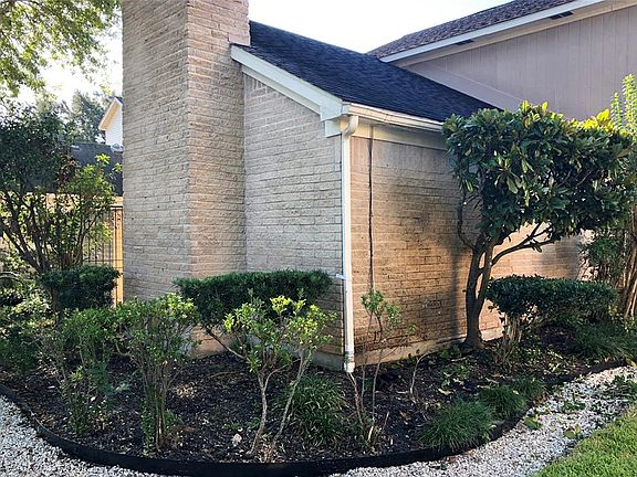 2nd image of 3119 Glenn Lakes Ln