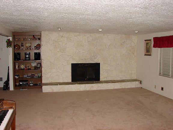 5th image of 28 Ash Ave